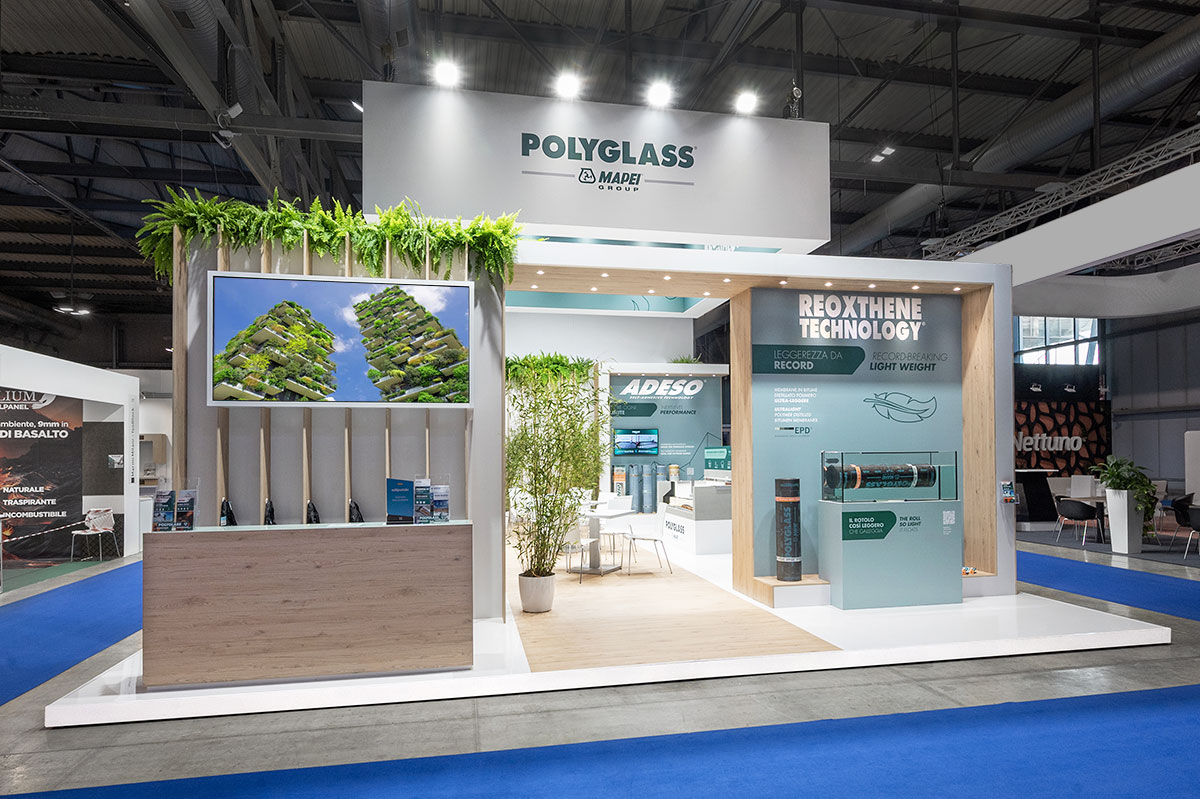 Allestimenti stand fiera Made Expo di Milano · Un esempio di allestimento stand fieristico realizzato: guarda come l'abbiamo sviluppato La foto mostra uno stand allestito per la mostra Madeexpo di Milano